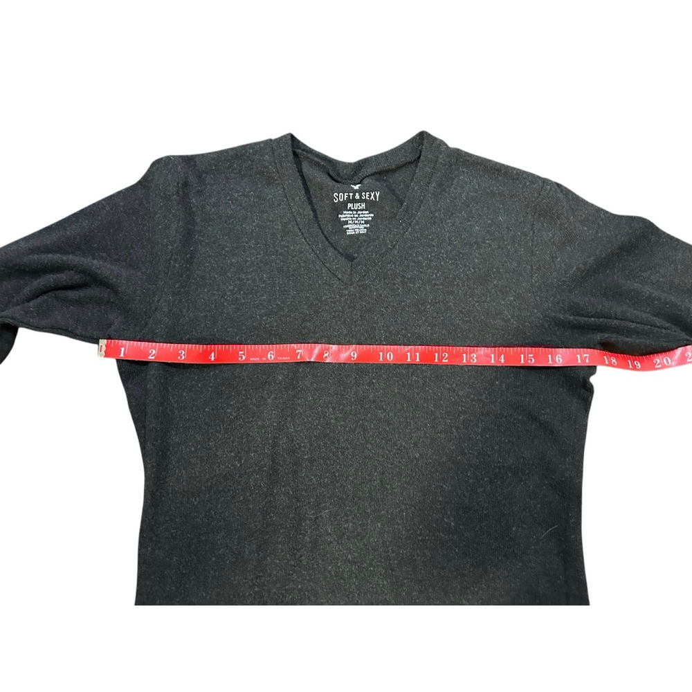 American Eagle Outfitters Gray Long Sleeve V-Neck Tee M - Picture 4 of 6